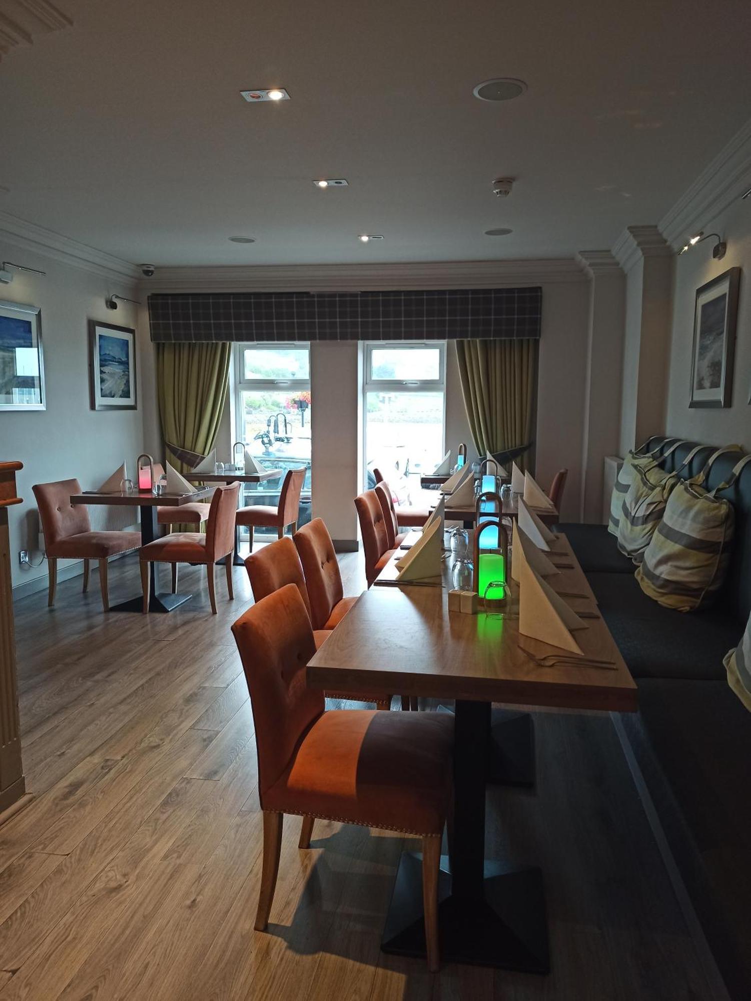 Anchor Hotel And Seabed Restaurant Tarbert  Exteriör bild